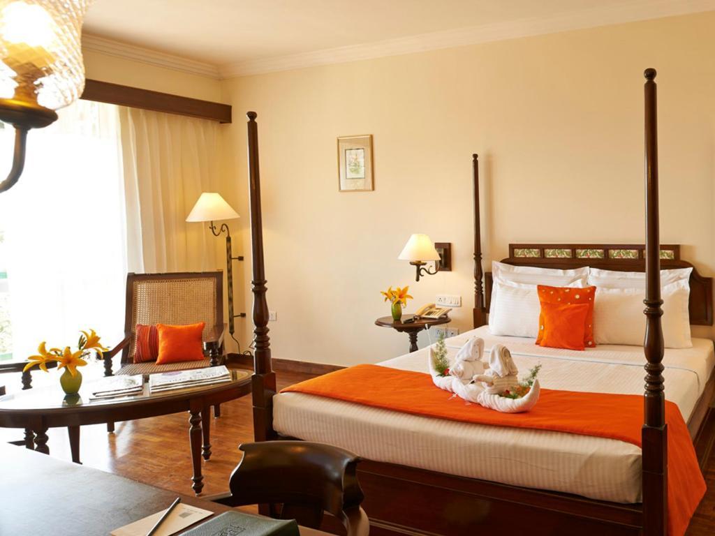 Club Mahindra Munnar Hotell Chinnakanal Rum bild