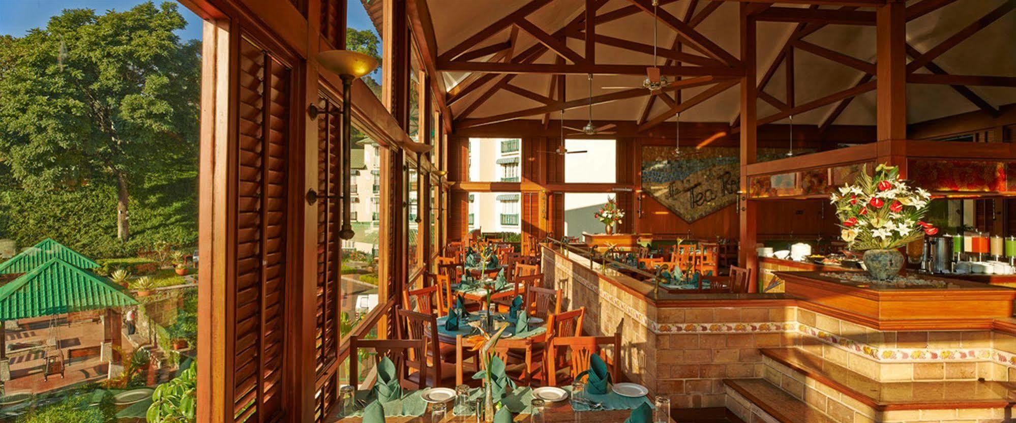 Club Mahindra Munnar Hotell Chinnakanal Exteriör bild