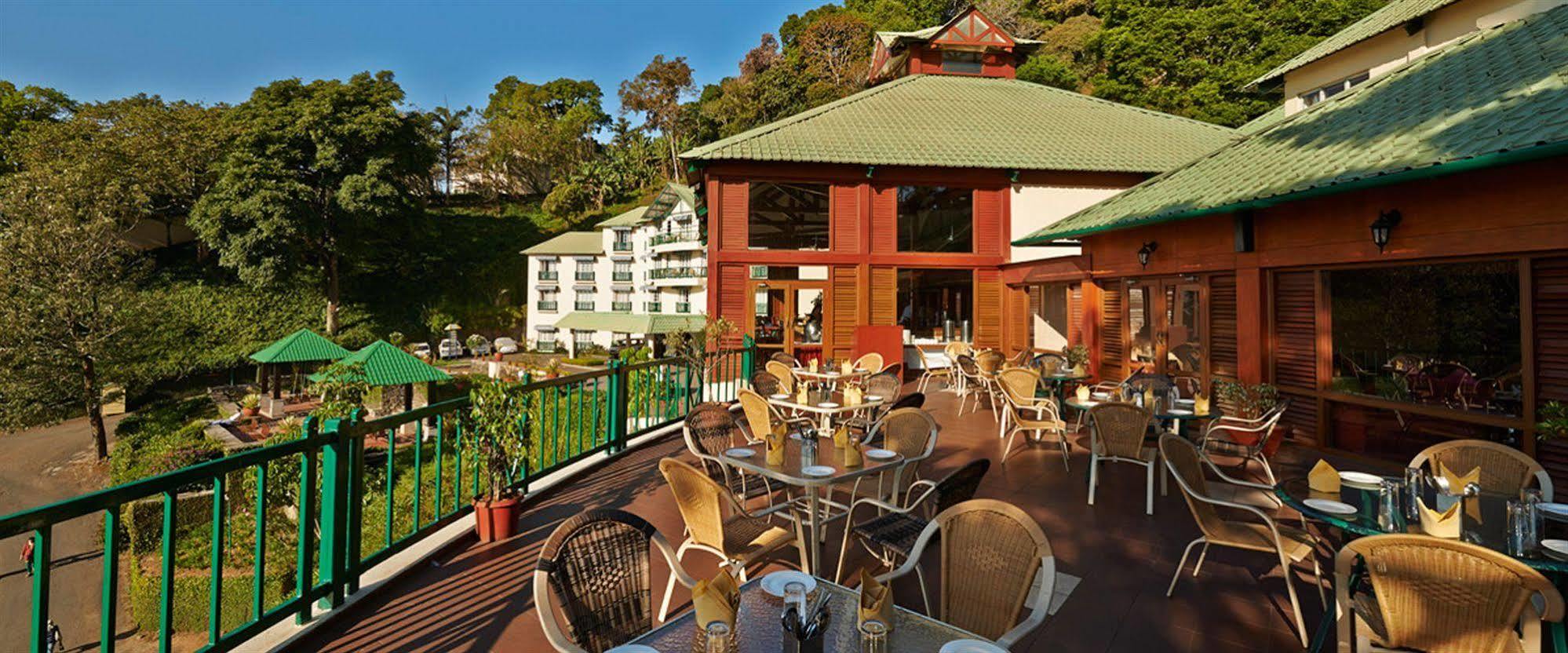 Club Mahindra Munnar Hotell Chinnakanal Exteriör bild